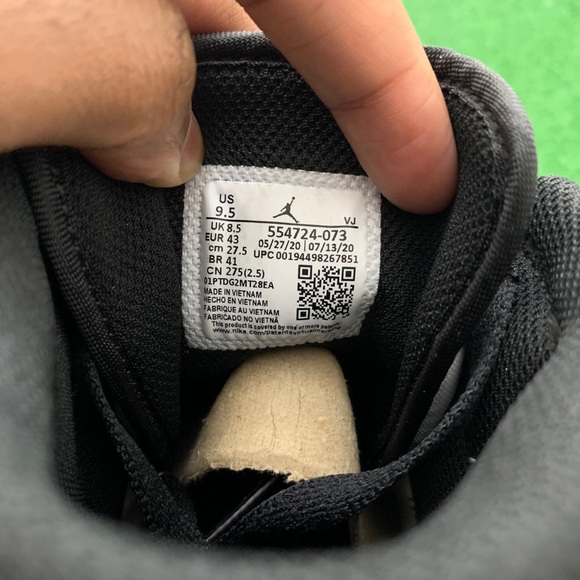 🐼*NEW* Air Jordan 1 Mid “White Shadow” (Sz 9.5) - Picture 9 of 10